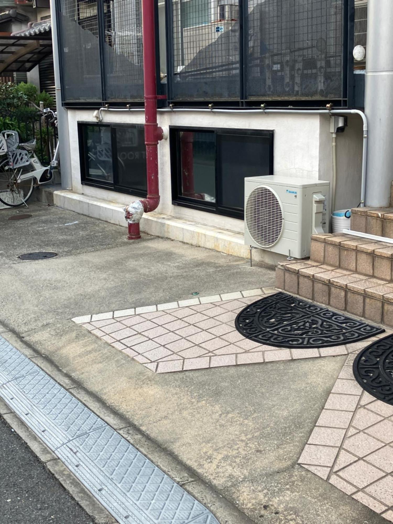 Gallery Compass Osaka Exterior foto